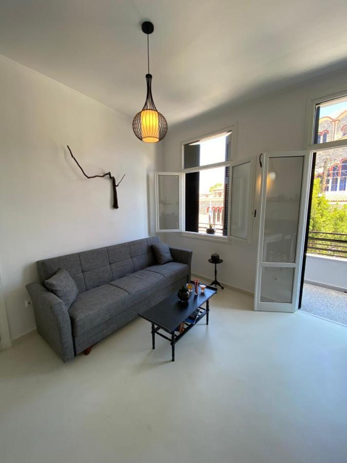 Artelie Apartment Кипарисия Екстериор снимка